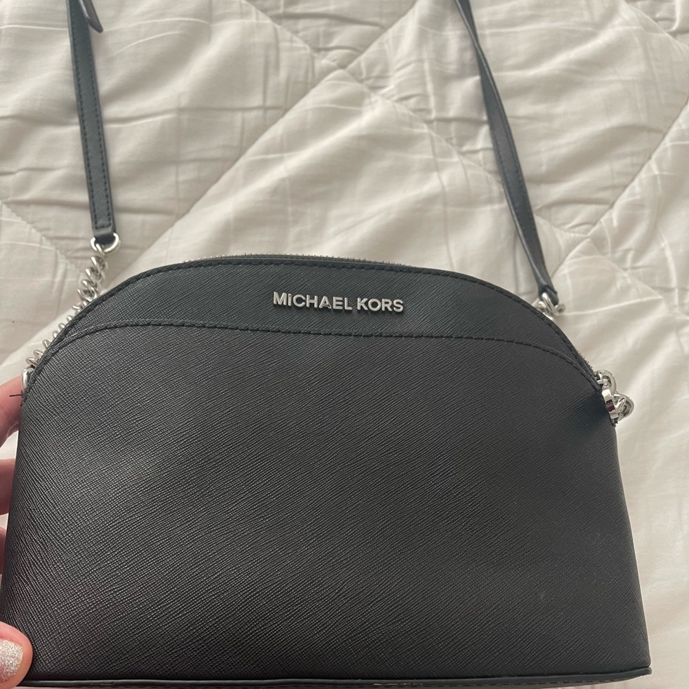 Michael Kors Black Leather crossbody Purse
